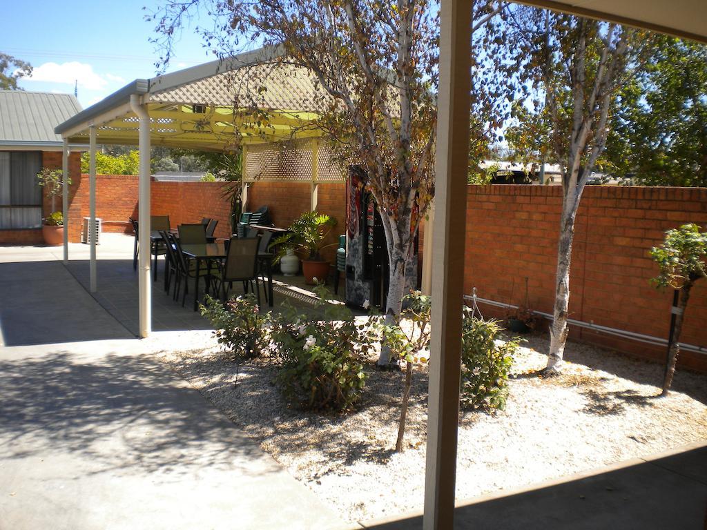 Moama Central Motel Australia Buitenkant foto